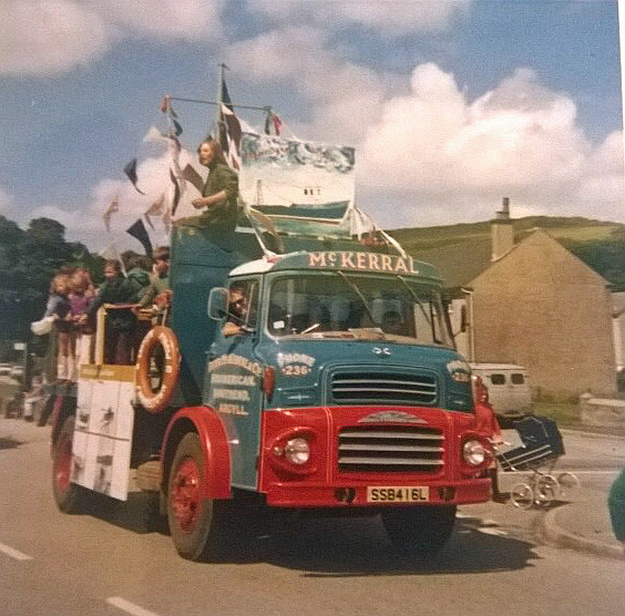 Music-Festival-Parade-Campbeltown